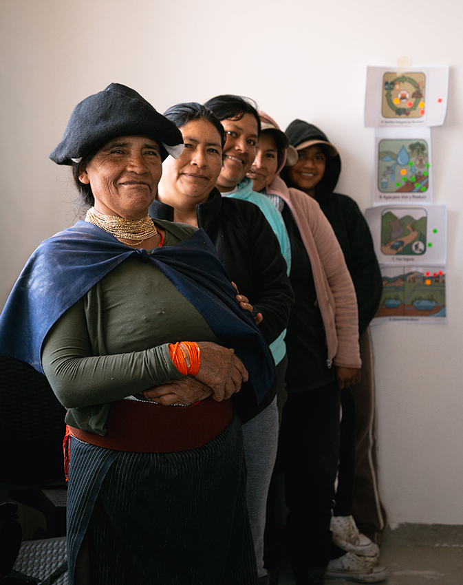 Gobernanza hídrica con enfoque de género mejora la cobertura y calidad del agua potable en la parroquia Quiroga